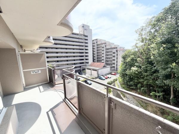 プレステアーバン西大和