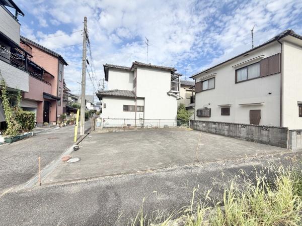 橿原市中曽司町の土地