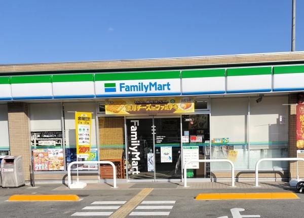 葛城市當麻の土地(ファミリーマート葛城竹内店)