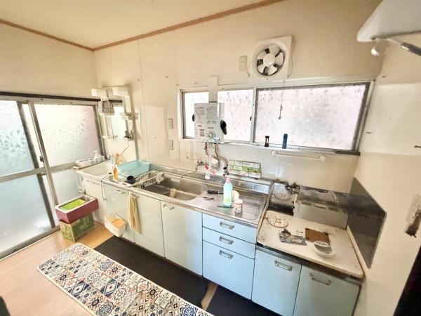 大和高田市大字西坊城の中古一戸建て