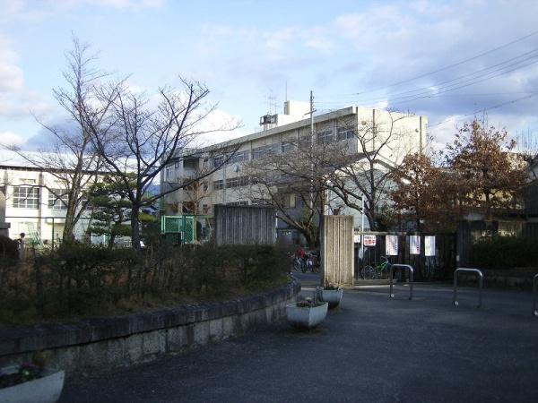 橿原グリーンハイツ(橿原市立晩成小学校)