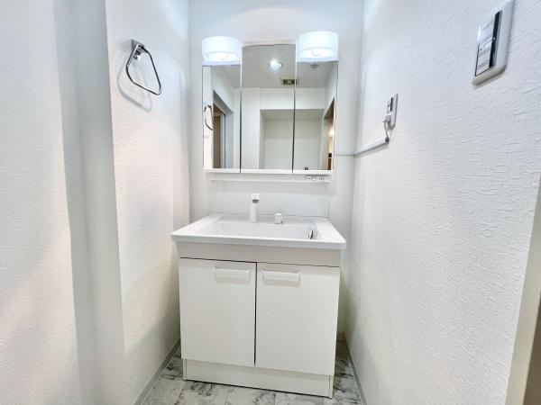 朝日プラザ八木東