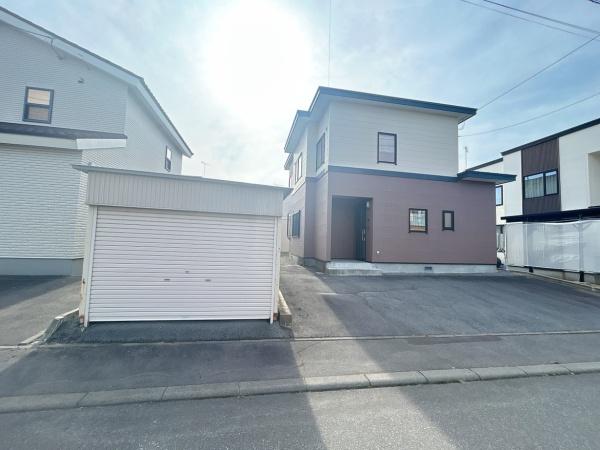 旭川市西御料三条２丁目　戸建て