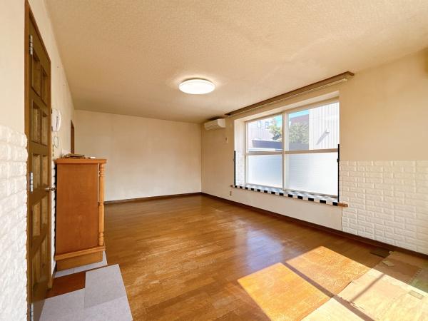 旭川市春光台四条５丁目　戸建て