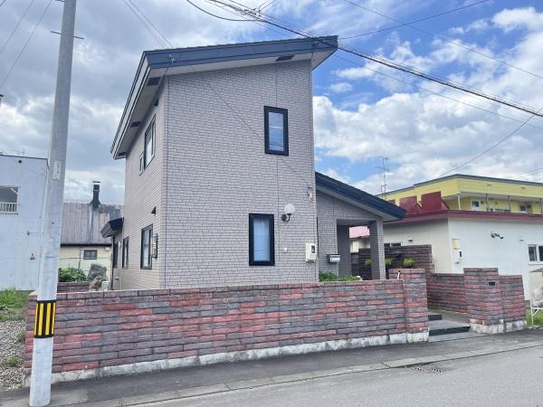旭川市東光11条2丁目戸建