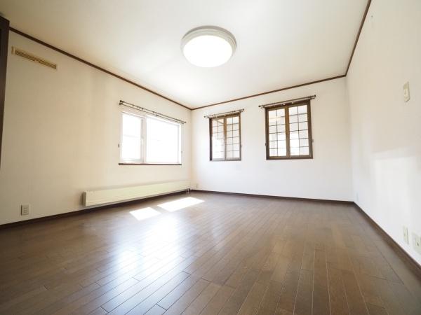 旭川市末広二条５丁目の中古一戸建て