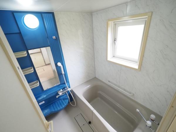 神楽岡7条5丁目店舗付住宅