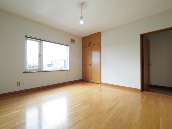 神楽岡7条5丁目店舗付住宅