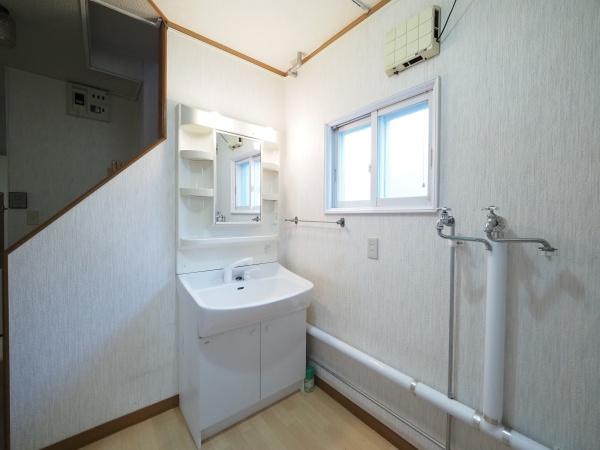 旭川市五条通23丁目の中古一戸建て(洗面台・洗面所)