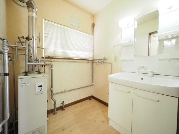 旭川市台場一条3丁目の中古一戸建て(洗面台・洗面所)