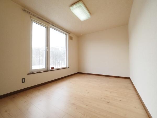 旭川市台場一条3丁目の中古一戸建て(洋室)