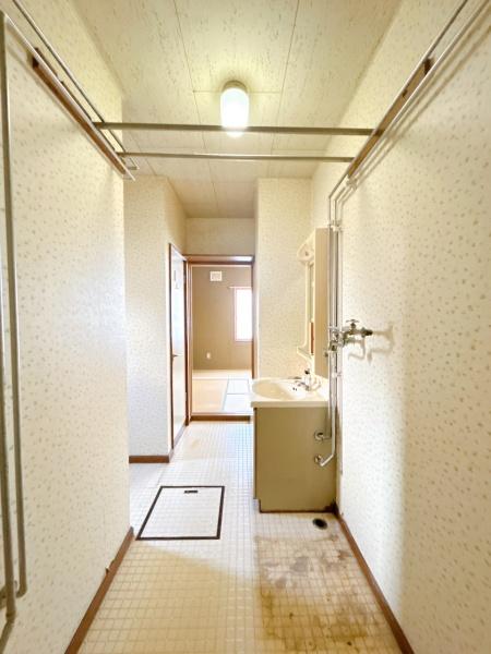 旭川市末広東二条１１丁目の中古一戸建て