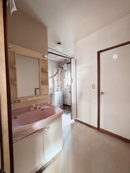 旭川市末広東一条１２丁目の中古一戸建て