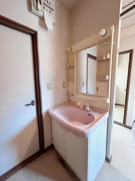 旭川市末広東一条１２丁目の中古一戸建て