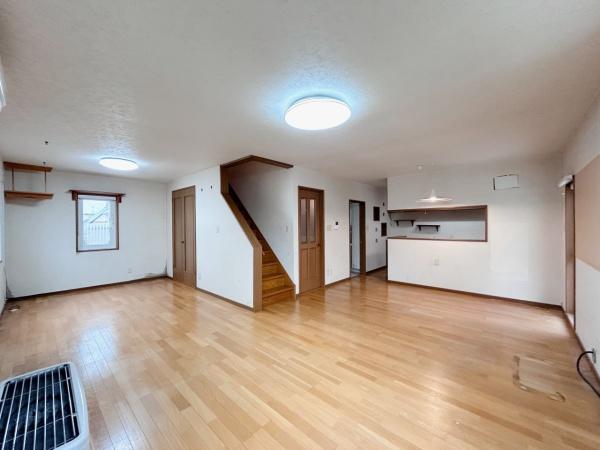 鷹栖町北野東四条２丁目　戸建て