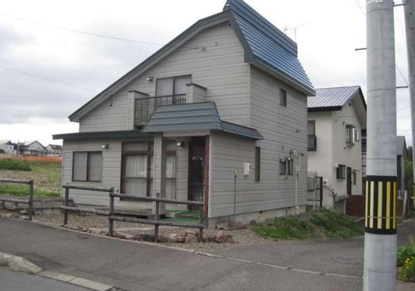 神楽岡10条9丁目　戸建て
