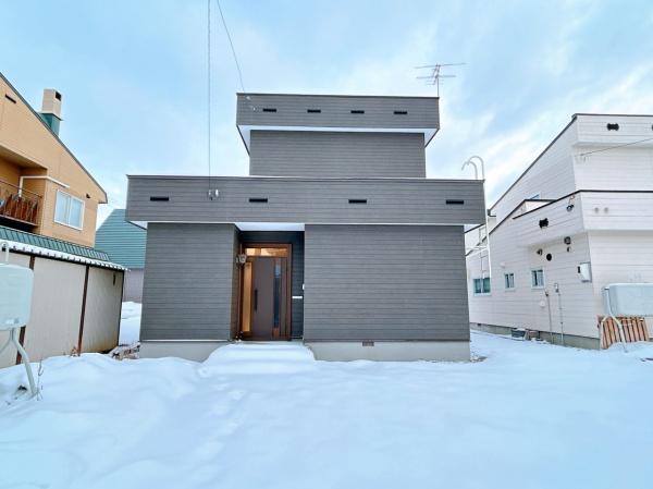 末広四条１２丁目　戸建て