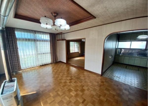 旭川市新富二条２丁目の中古一戸建て