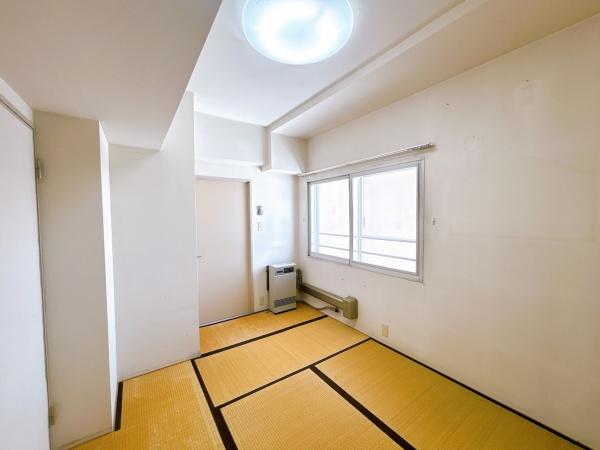ロピア西高前