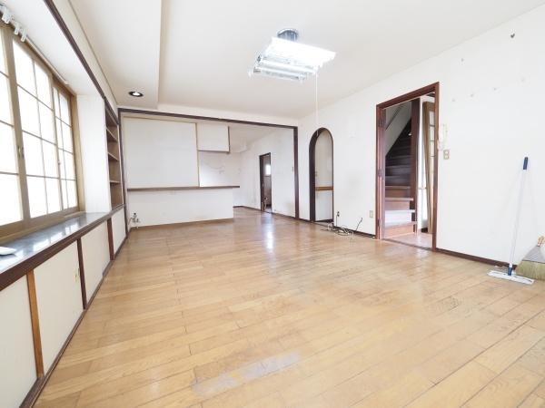 旭川市末広東一条１１丁目の中古一戸建