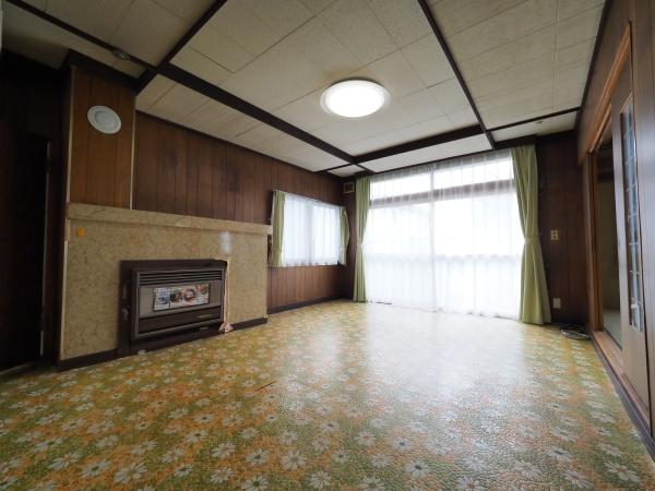 神楽4条11丁目戸建