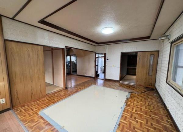 旭川市錦町１８丁目の中古一戸建て