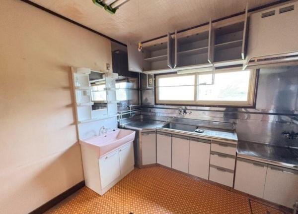 旭川市錦町１８丁目の中古一戸建て