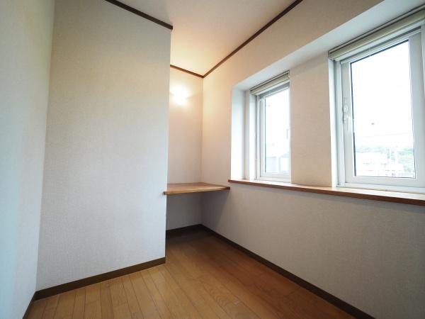 上川郡東神楽町ひじり野南三条４丁目の中古一戸建て