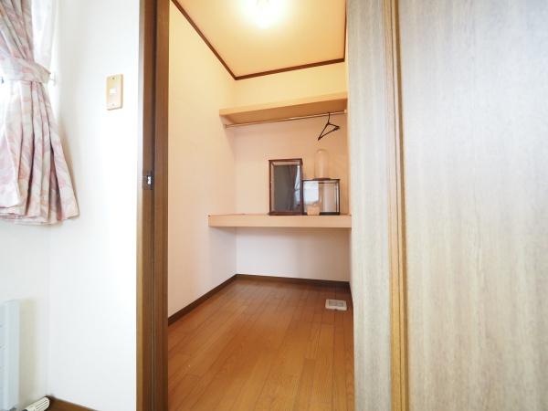 上川郡東神楽町ひじり野南三条４丁目の中古一戸建て