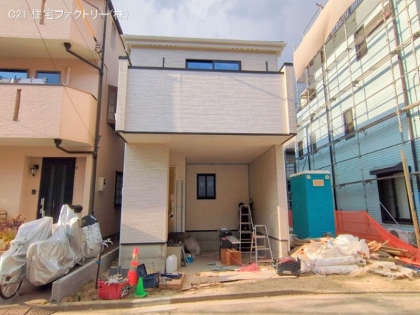 横浜市磯子区滝頭１丁目の新築一戸建