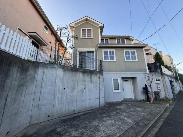 世田谷区成城1丁目戸建