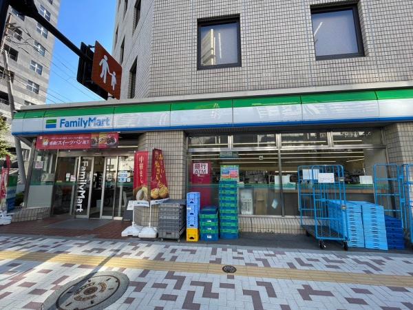 目黒第２コーポ(ファミリーマート目黒東山一丁目店)