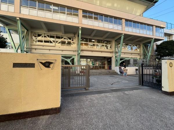 びゅうパルク萩中(大田区立中萩中小学校)