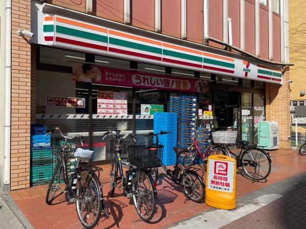 新宿スカイプラザ(セブンイレブン新宿大久保通り店)