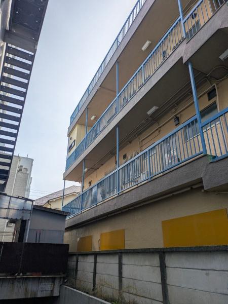 北区赤羽南2丁目借地権付一棟マンション