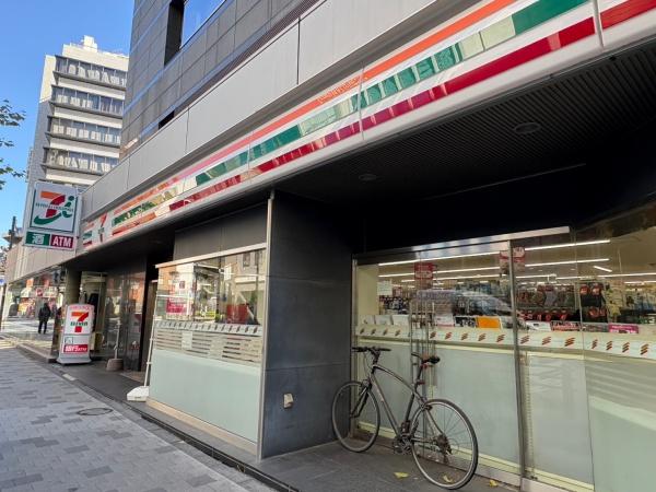 サンウッド赤坂フラッツ(セブンイレブン赤坂6丁目店)