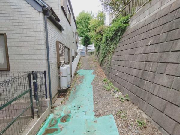 八王子市館町の中古一戸建て