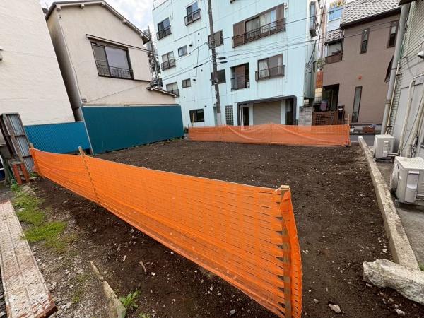 新宿区北新宿４丁目の土地