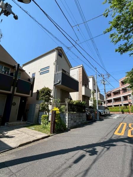 新宿区中落合３丁目の中古一戸建て