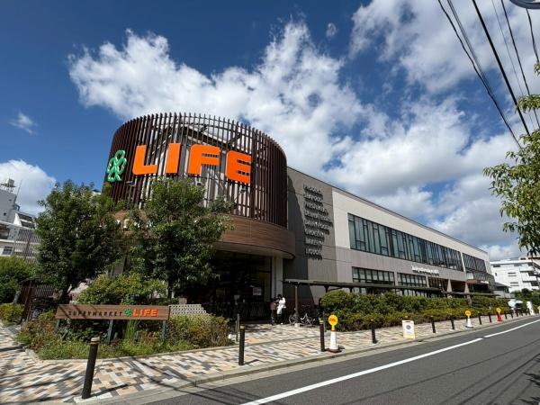 メゾンモンティチェロ弦巻(ライフ桜新町店)