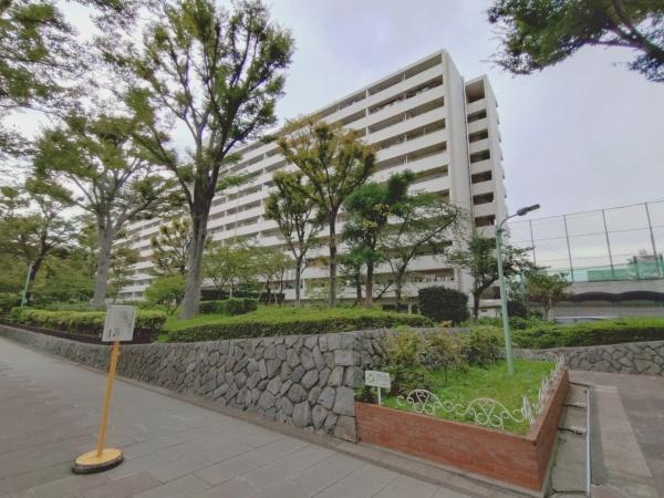 亀戸二丁目団地9号棟