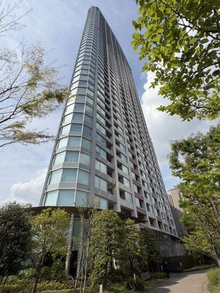 Ｐａｒｋ　Ｃｏｕｒｔ　Ａｋａｓａｋａ　Ｔｈｅ　Ｔｏｗｅｒ