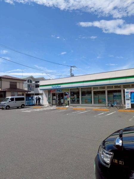 世田谷区粕谷１丁目の土地(ファミリーマート世田谷粕谷店)