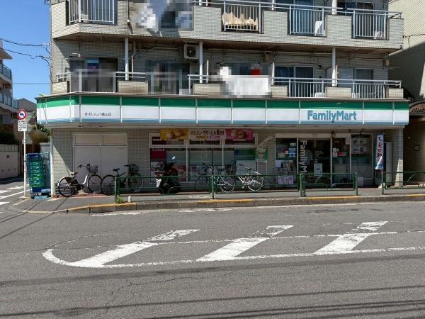 サンライズ経堂(ファミリーマートまるいし八幡山店)