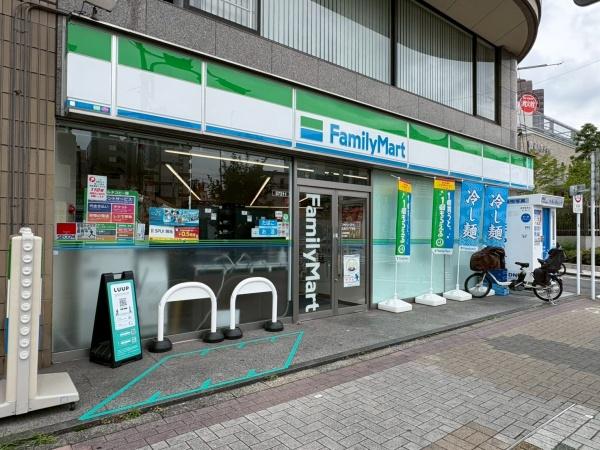 品川コーポ(ファミリーマート北品川三丁目店)