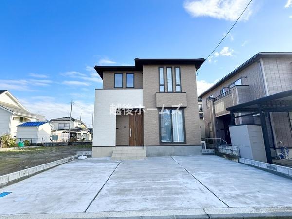 新潟市西区小針南の中古一戸建て