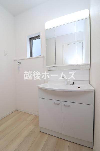 新潟市西蒲区鱸の中古一戸建て