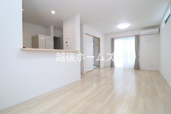 新潟市西蒲区鱸の中古一戸建て