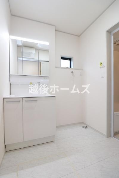 ２号棟　新発田市東新町２丁目　いろどりアイタウン