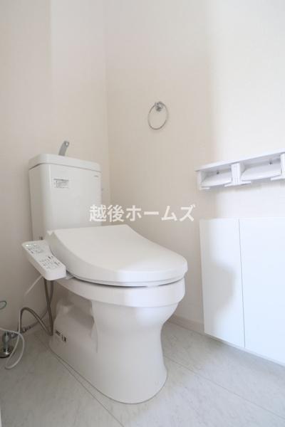 ２号棟　新発田市東新町２丁目　いろどりアイタウン